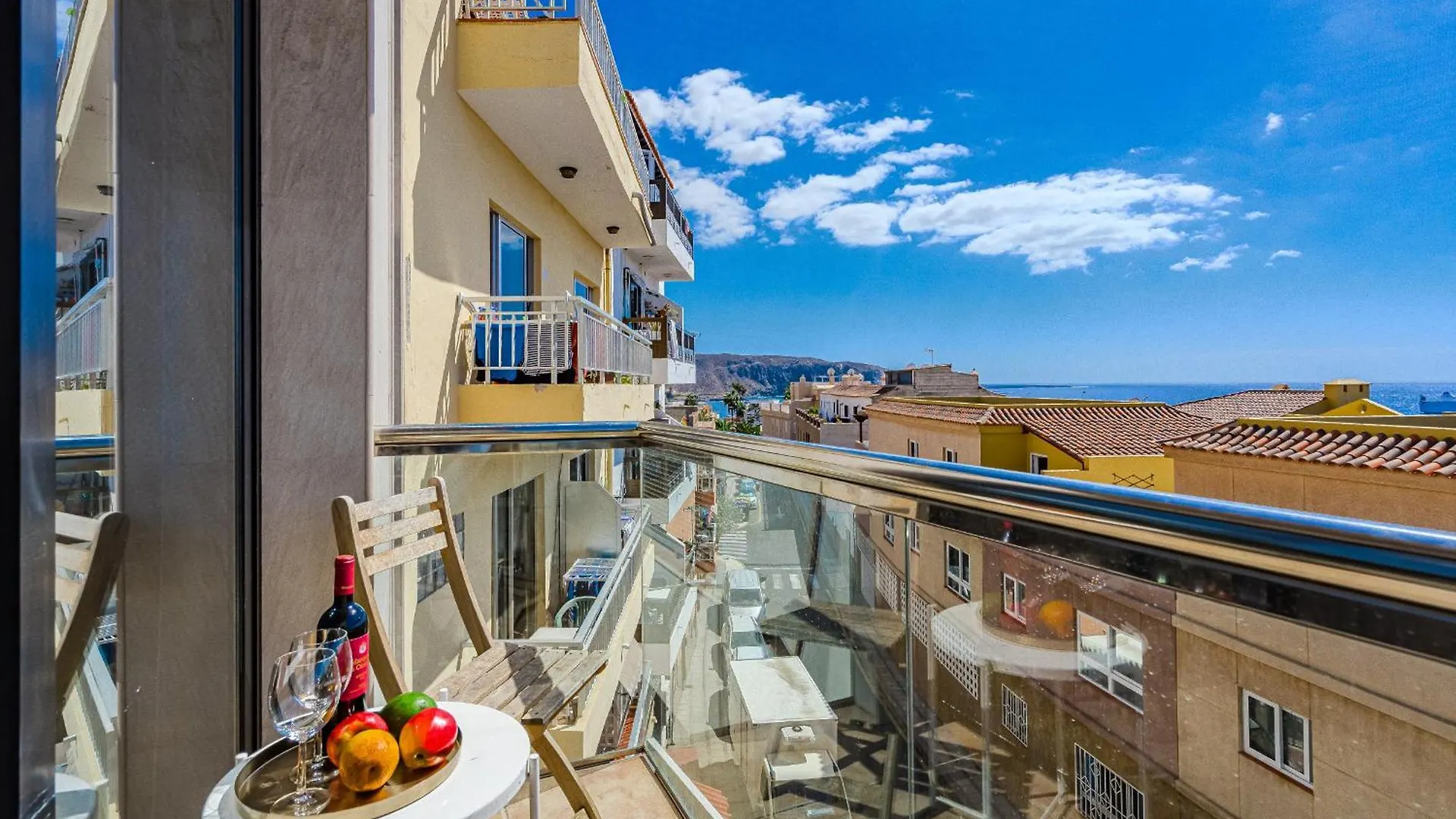 Fresh Cosy Sea View Apartment Arona